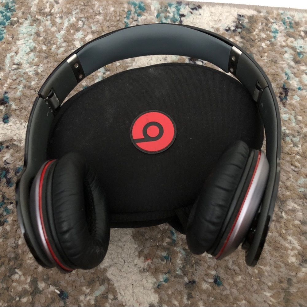 Beats by Dre First Generation Wired Headphones